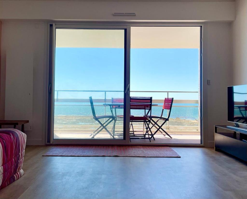 Large Studio Direct Access To The Beach ปอร์นิเชต์ ภายนอก รูปภาพ