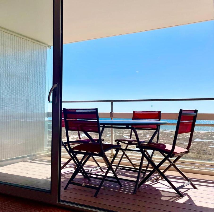 Large Studio Direct Access To The Beach ปอร์นิเชต์ ภายนอก รูปภาพ