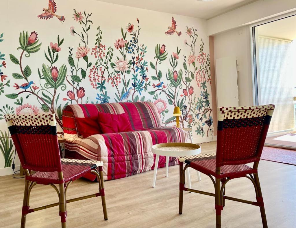 Large Studio Direct Access To The Beach ปอร์นิเชต์ ภายนอก รูปภาพ